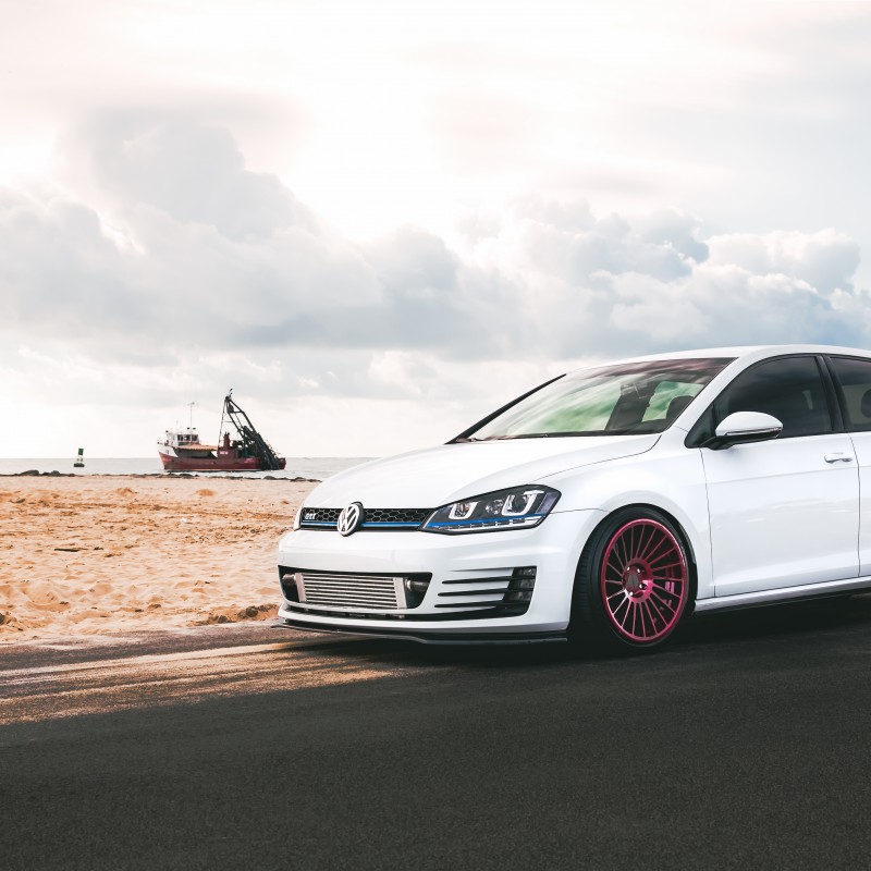 Dragonflypearlmk7's Volkswagen GTI