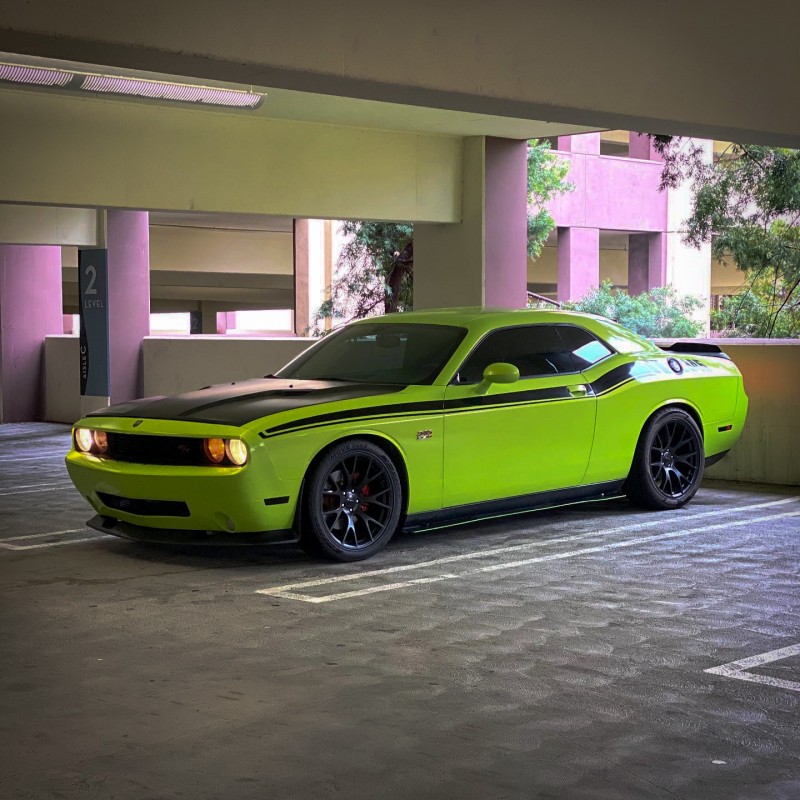 Like_345's Dodge Challenger